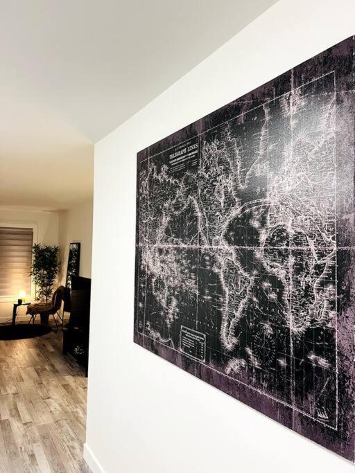 Walking Distance To St Boniface, Easy Parking Villa Уинипег Екстериор снимка
