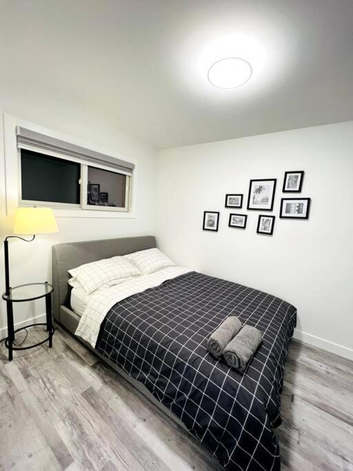 Walking Distance To St Boniface, Easy Parking Villa Уинипег Екстериор снимка